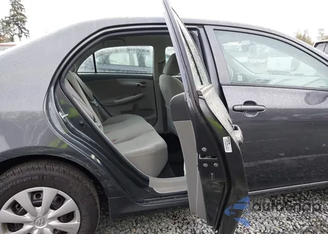 2010 Toyota Corolla Le z USA, uszkodzony, nr VIN 2T1BU4EE8AC517563